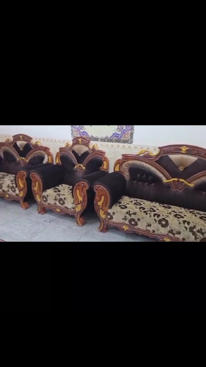 تخم و نص ( ١٥ ) مقعد نضيف كلش أخو الجديد
شغل تسكام 
خالي من أي ضرر 
 
السعر ٧٥٠ وبي مجال بسيط

للأستفسار : ***********
                 ***********
