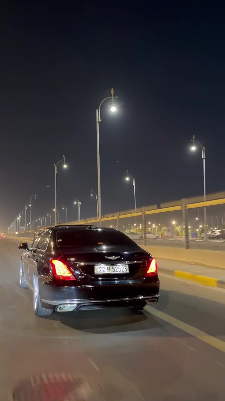 جنيسز G90 • ٢٠١٧ • ٨ سلندر