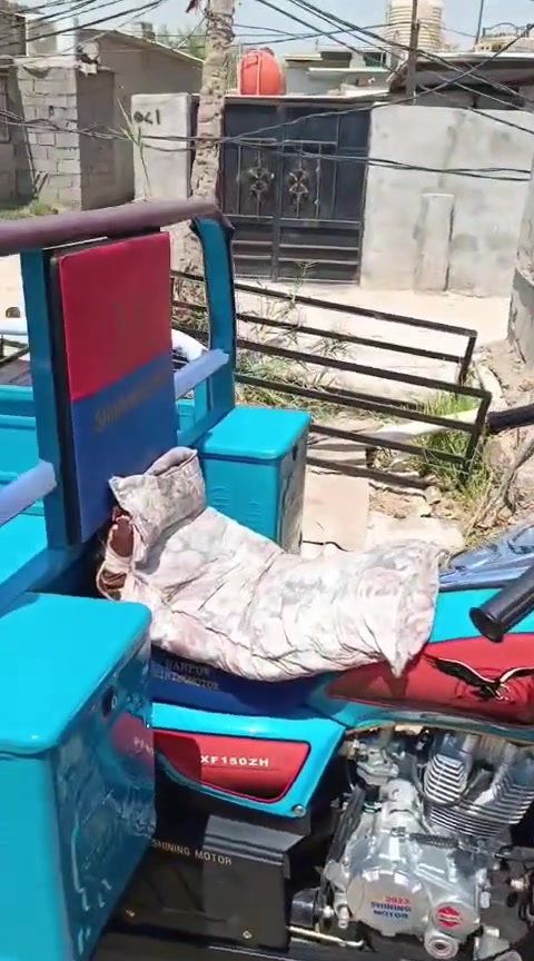 سلام عليكم ..اخواني هاي الستوته جديده موديل 23، قبل 4.  أشهر طالعه من المعرض  ماناقصها أي شي 
محرك  لوكير أكشن كهربايات  بدي مابيه شخط واحد 
اوراق مكتب حسين بسمي. سعرها. 3000000, مليون 
غفل الشراي يتصل .......
*********** سيد سجاد 
مكانه  كربلاء

