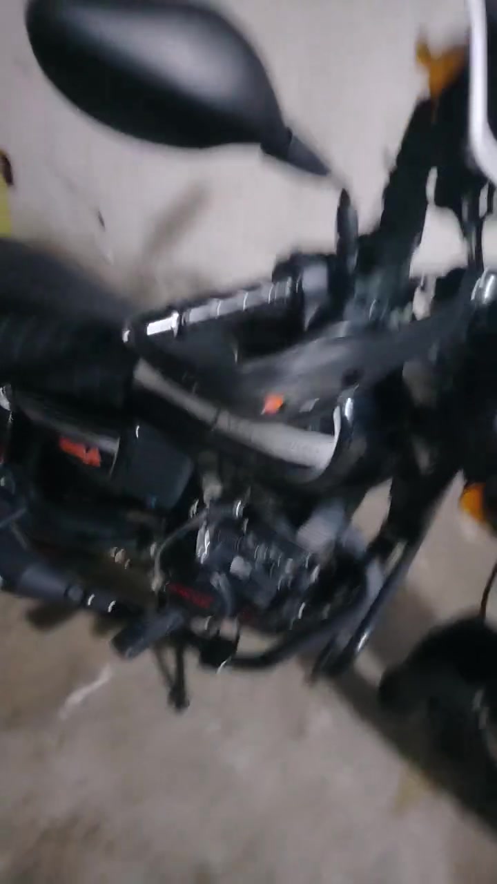 ***********
2026
1800
