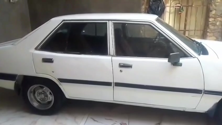 ميتسوبيشي • ١٩٨٢ • نضيفه