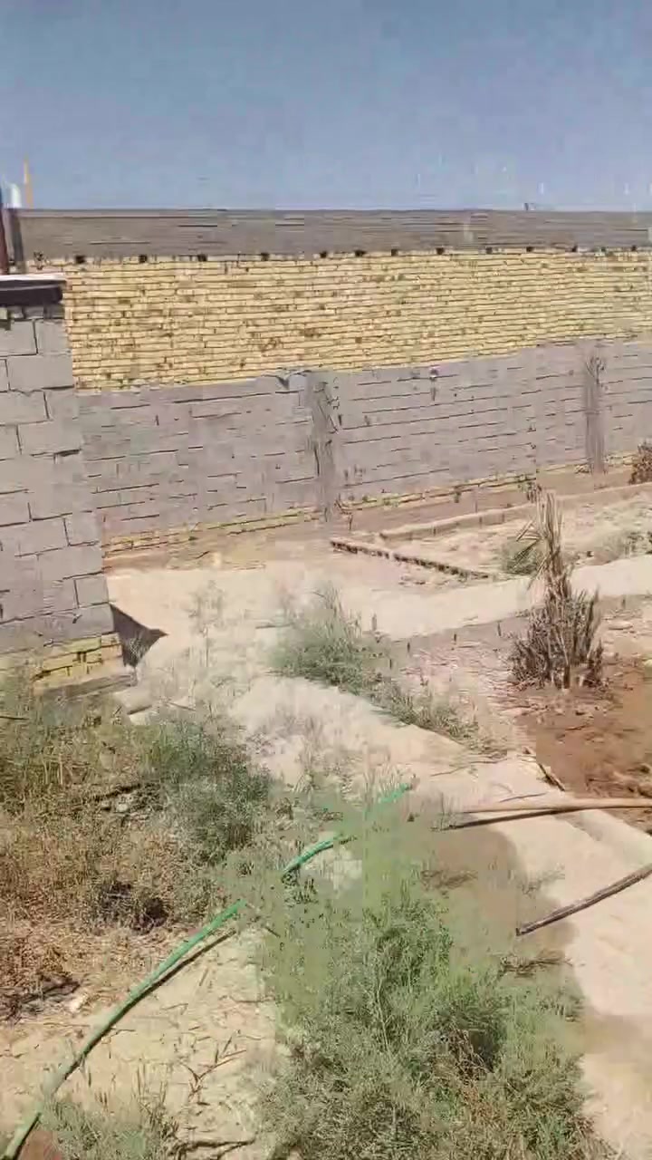 قطعة للبيع زراعي منطقة سميلات مساحه 260م على شارع تبليط ماي وكهرباء الاتصال ***********
