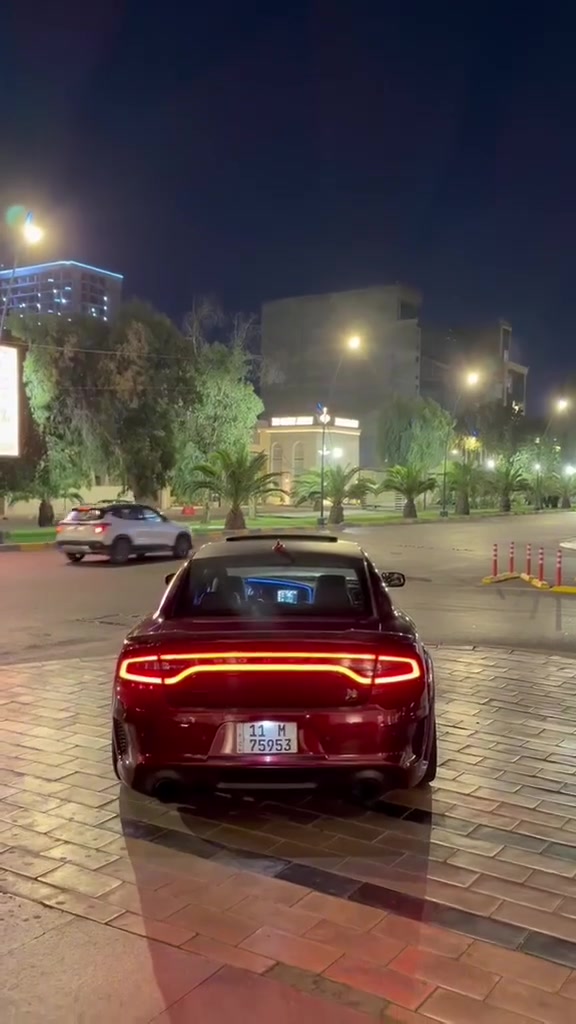 🔥 للبيع | Dodge Charger Scat Pack Last Call Widebody 2023 🔥
اعادة نشر بسبب الوعود الكاذبه 

🔹 موديل: 2023 Last Call Widebody
🔹 محرك: 6.4L HEMI V8
🔹 قوة: 485 حصان قبل التعديل 
بعد التعديلات ٥٨٠-٥٩٠
🔹 قير أوتوماتيك 8 سرعات
🔹 ممشى: حوالي ٢٩ ألف كيلو قابل للزياده

المواصفات:
✅ أعلى فئة (Full Option)
✅ رادار وأنظمة أمان متكاملة
✅ شاشة كبيرة مع Apple CarPlay وAndroid Auto
✅ تشغيل بصمة ودخول ذكي
✅ كاميرا خلفية + حساسات
✅ تبريد وتسخين للمقاعد
✅ بريكات Brembo الأصلية
✅ Launch Control + Line Lock + جميع أوضاع القيادة

الإضافات:
🔥 اكزوز Mopar مع بوابات تحكم
🔥  ماب برمجة من امريكا 
🔥 Catch Can
🔥 شوته موبار اصليه الجبيره 
🔥 دركات كاربون فايبر RPM
وبعد كومه إضافات 

🛠️ ملاحظة: السيارة حادثها أمريكي، الضرر كان بنيد أمامي فقط وتم تبديله مع صبغ، والسياره من الشركة دبل كود صبغها ثخين لمن تفحص يطلعلك دبل كود 

📍الموقع: بغداد

📞 للاستفسار: ***********
