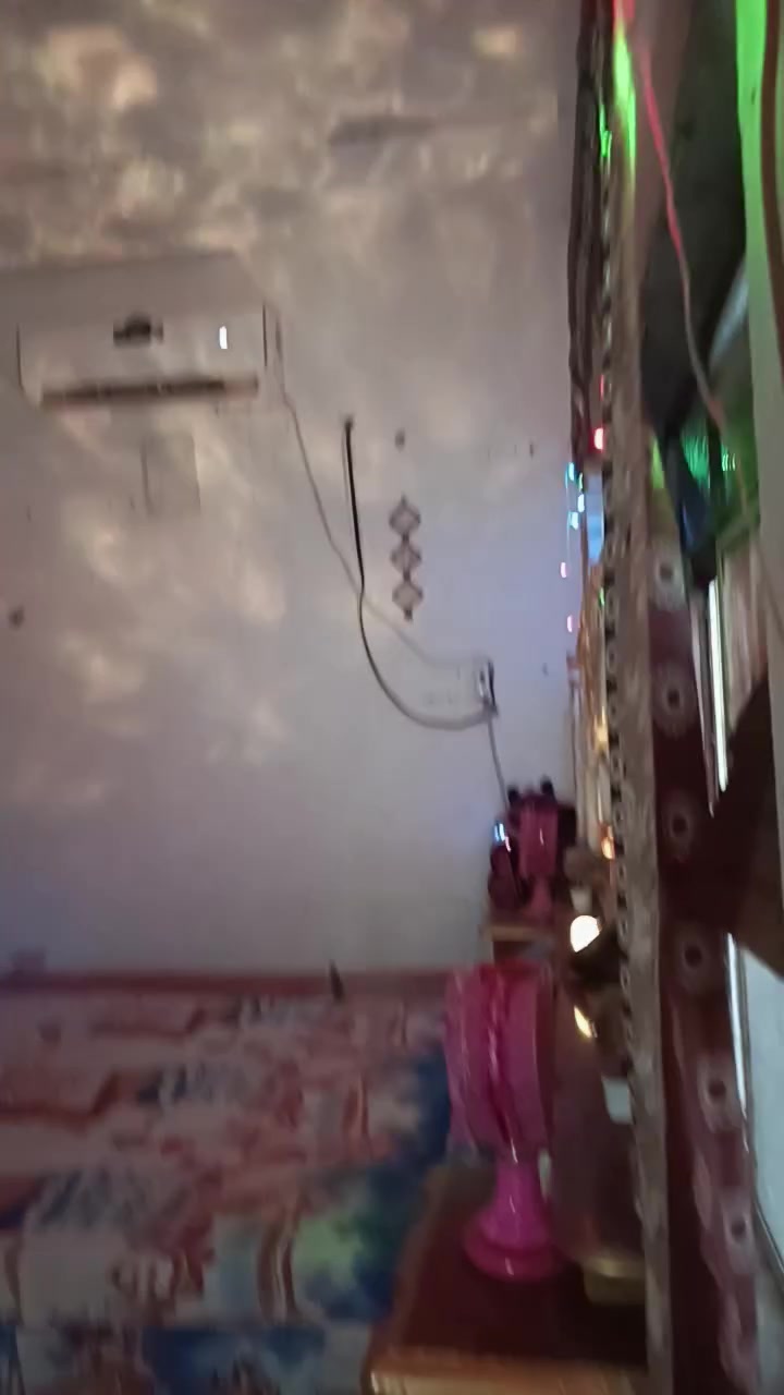 غرفه للبيع سعره 500 وبيه مجال مكان سوق الشيوخ ‏‪***********‬‏/‏‪***********‬‏
