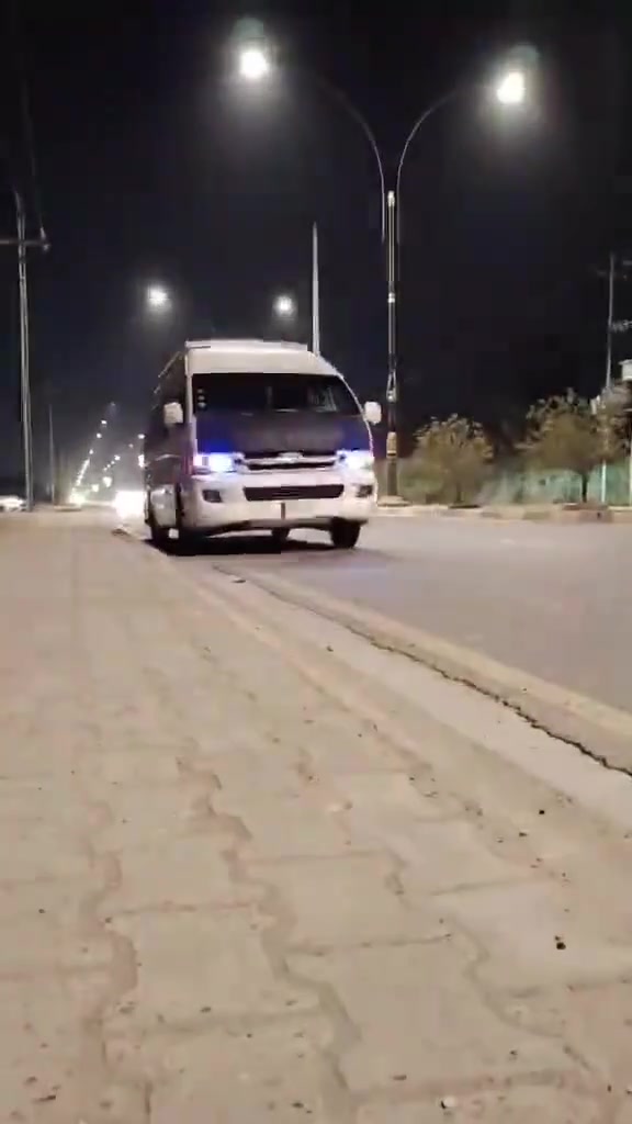 السلام عليكم للبيع مويل 15ببه بس دوار كفاله سعر 122//***********رقم بابل مكان سيارة كفل
