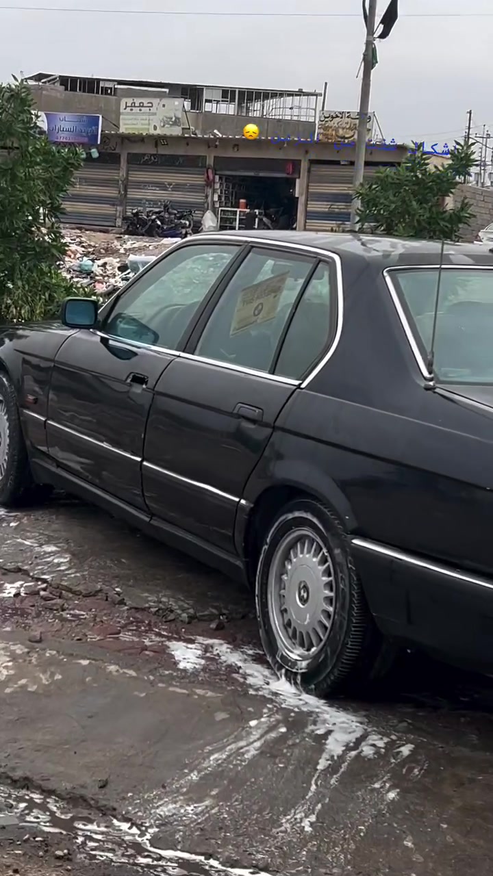 بي ام لبيع اصولي
السلام وعليكم بي ام 730 سياره نضيفه وخير من الله السياره تخبل حليوه بسم كردي وعدي وكاله وكردي موجود ويمته مايعجبك تحول السياره بيه ولفات معوجه وفاتح كاوره بس ما سويهن الماديه شويه  يكلف 100السياره تخبل دواخل تحبل المكان بصره السعر 30وبيه مجال *********** شعدك نزل قابل ل مراوس
