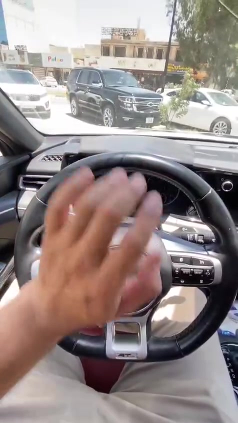 🚗☀️ خفف حرارة سيارتك بسهولة!
حاجب شمس أمامي عاكس يساعد على حجب أشعة الشمس عن الزجاج الأمامي 🌞

سهل التثبيت بقواعد شفط وقابل للطي للتخزين السريع ✨👜

رفيق عملي لكل يوم بالصيف! 🚘💨

#السعر_10الف

حجز على وتساب ***********
