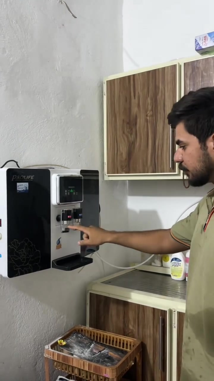 💧 من أعمالنا اليوم 💧
تنصيب فلتر ماء حار بارد هاي لايف 🔥❄️
شغل مرتب وتنصيب حسب الأصول ✅

🔧 صيانة موقعيّة + تبديل فلاتر
🚪 نجيك للباب البيت
🕗 أوقات العمل: من ٨ صباحاً إلى ١٢ بالليل
📞 ***********
📍 كربلاء – طويريج
