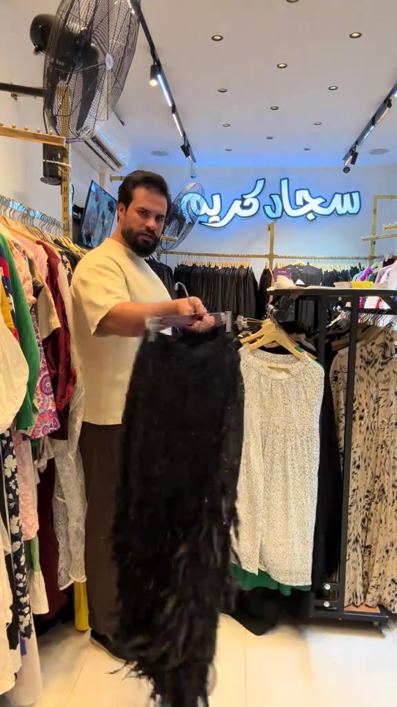 #ازياء سجاد كريم #تنورة_نسائي #اكسبلور #فساتين_سهره #الشعب_الصيني_ماله_حل😂😂 
