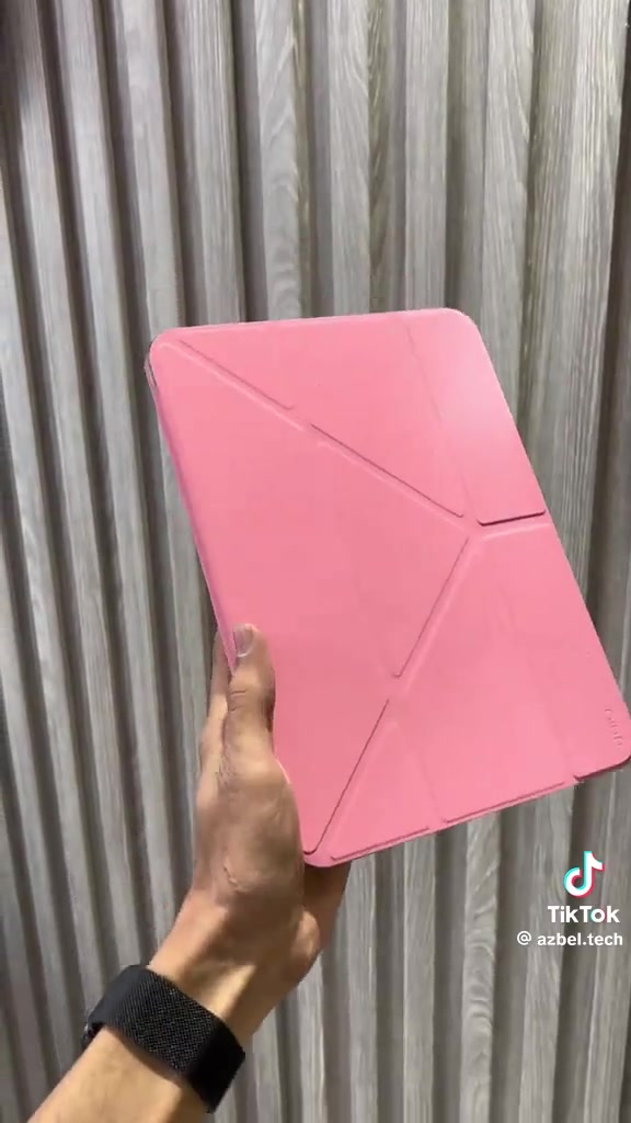 آيباد الجيل العاشر • ٦٤ • بطارية ٩٢٪