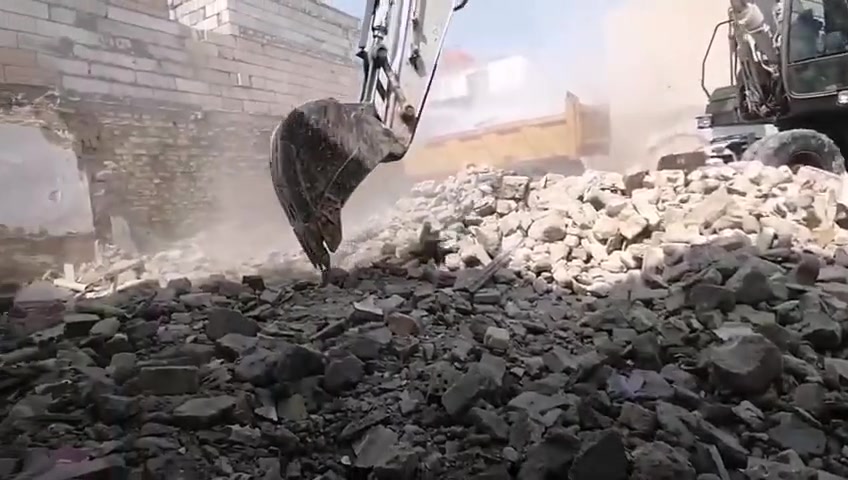 تفليش دور • رفع انقاض • حدل القطعه