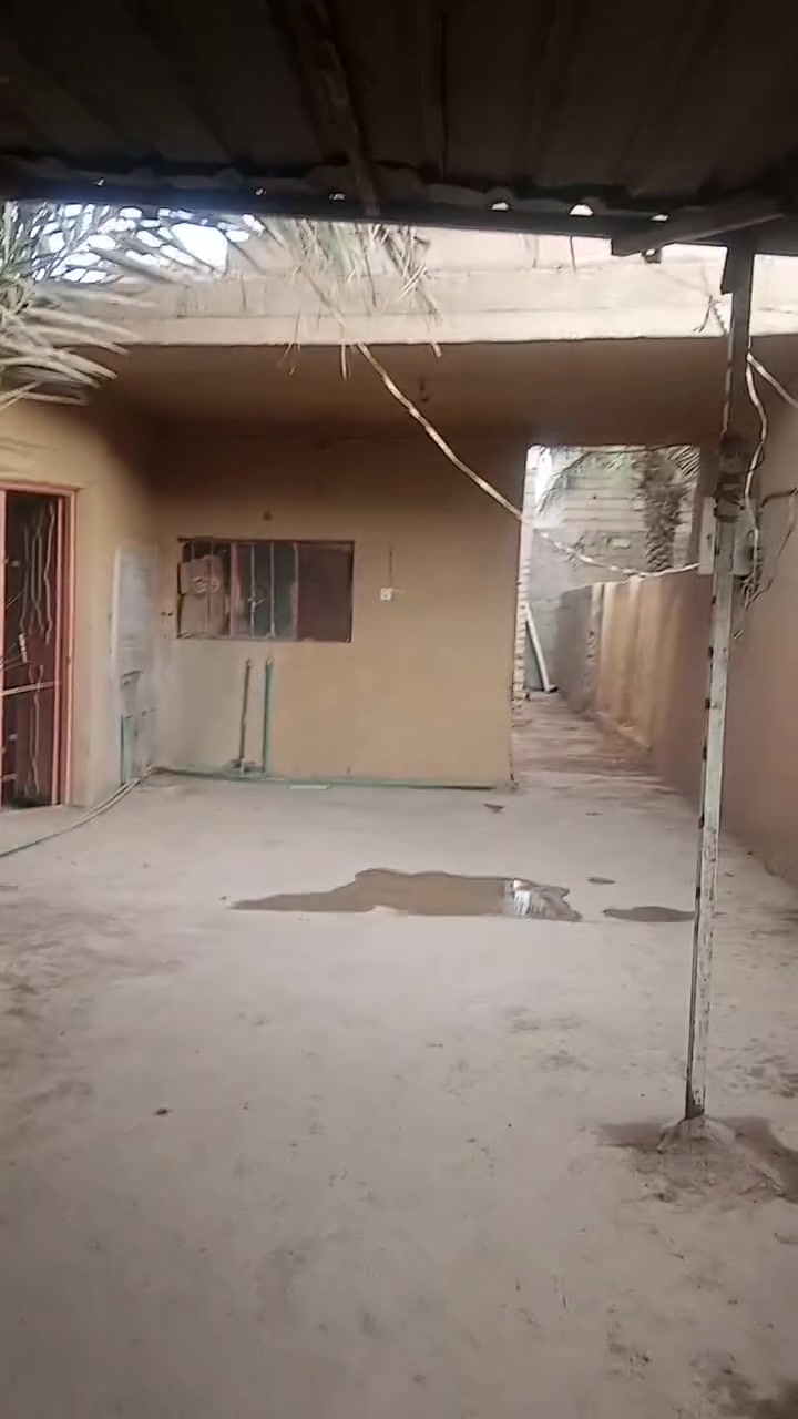 بيت للإيجار • حي العسكري كربلاء • ٣ نوم