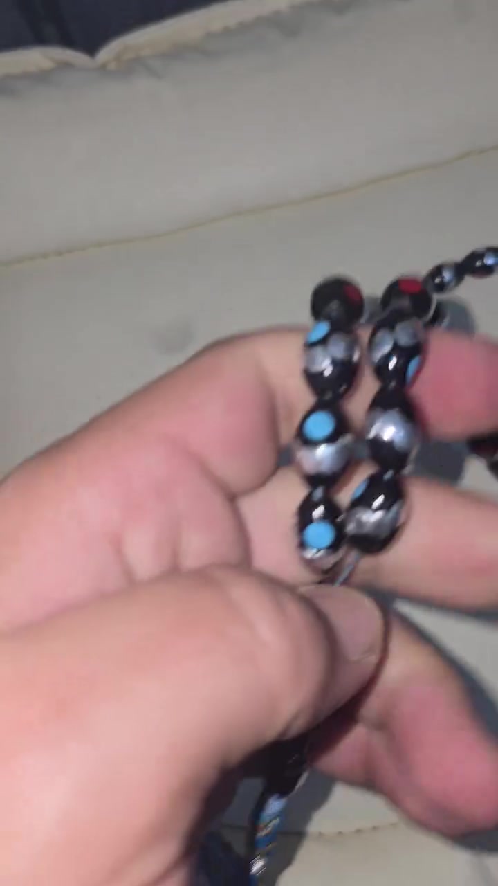 مسبحة • نارجيل