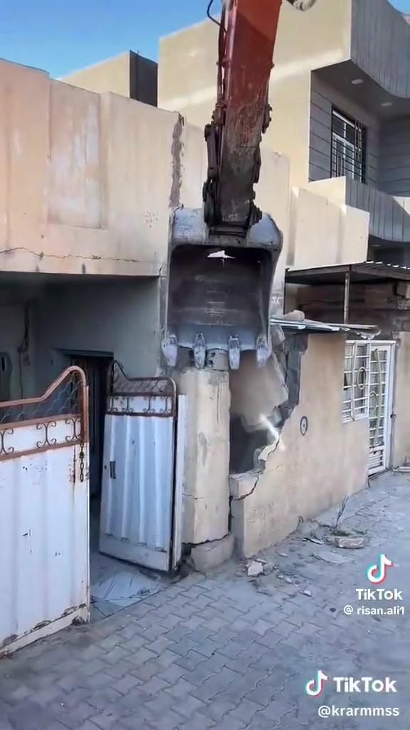 السلام عليكم بيوت تفليش حفارة بسعر مناسب ***********
