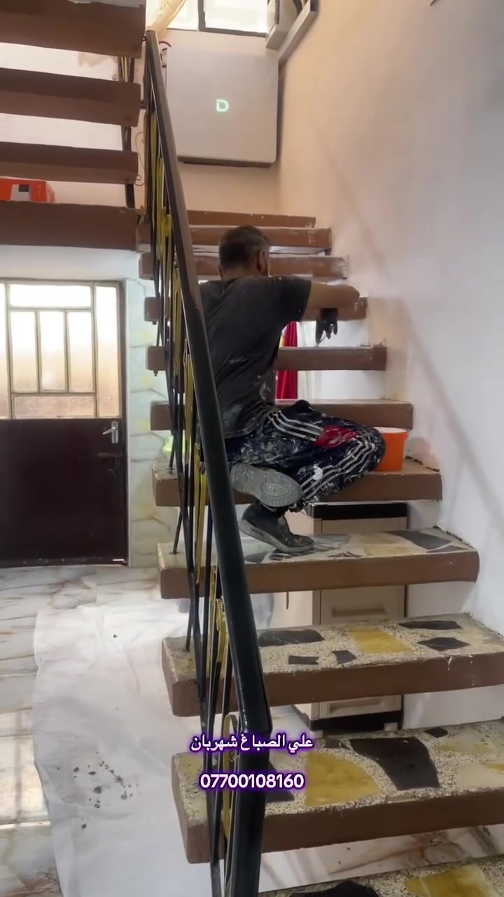 صباغ متجول 🛻
داخل المقدادية 
صباغ بوب شبابيك خشب جدران 
هاتف : ***********📞

