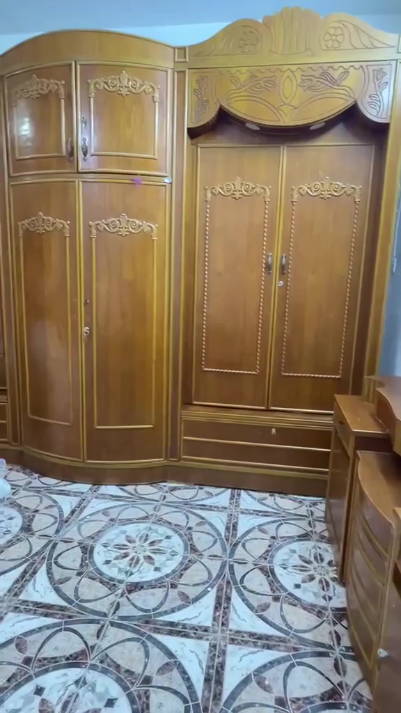 غرفة اخشاب عالية طابقين نظيفة جدآ الاستفسار ‏‪***********‬‏
