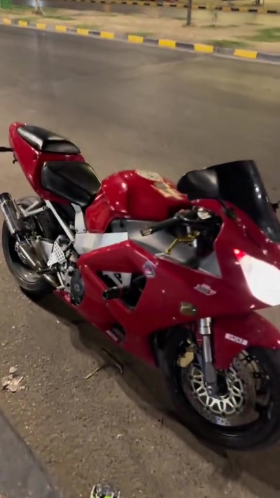 CBR919RR • فايربليد • ٩١٩