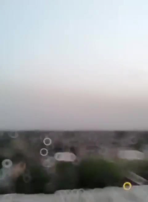 المساحه 70 متر
طابو زراعي سند ٢٥ اقرار محكمه ومكاتبه وتنازل من صاحب الارض حصرآ 
طابق. ونص مع تشجر امام البيت مثل مواضح بالفديو واجه البيت ٦ امتار
وجه  البيت صاله ومطبخ 
خدمات منور غرفه نوم 
الطابق الثاني. غرفه نوم واسعه وبيتونه وسطح 
الاستفسار اكثر راسل الصفحه او اتصال 
***********
