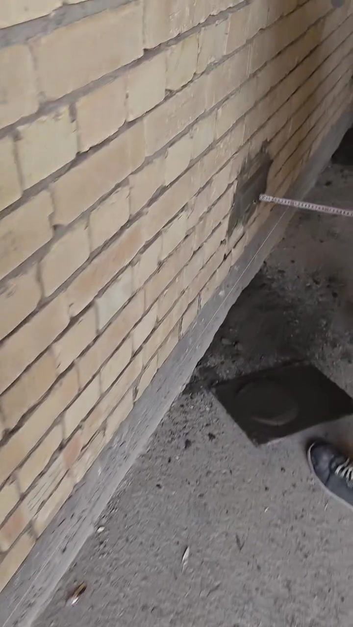 كادر لبخ مصري درجه اولى استلام مهندس وأسعار مناسبه لجميع الرقم به واتساب ***********

نص مكتوب في الصور:
- vivo V70 | ZEISS 23mm f/1.88 1/100s ISO557
