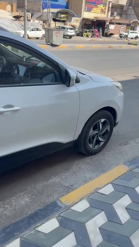 توسان موديل  ٢٠١٣خليجي  رقم بصره نكليزي تحويل ثاني يوم سياره بسمي تخم تاير حداديه تبريد   سياره مال جناي احله من صور ١٢٢بيه مجال  ***********
