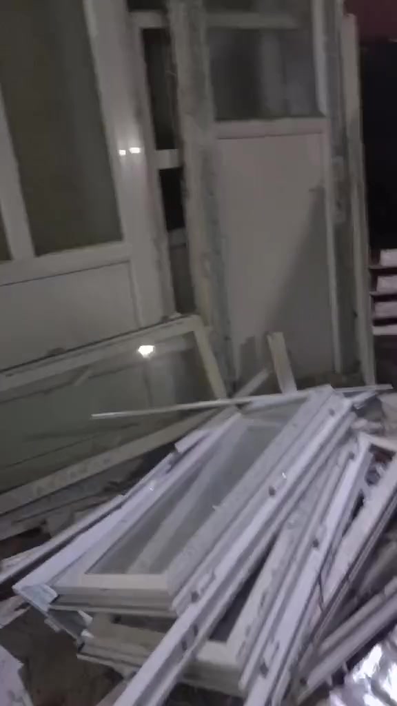 باب و شبابيك بلاستيك للبيع
خابر وتدلل 
***********
