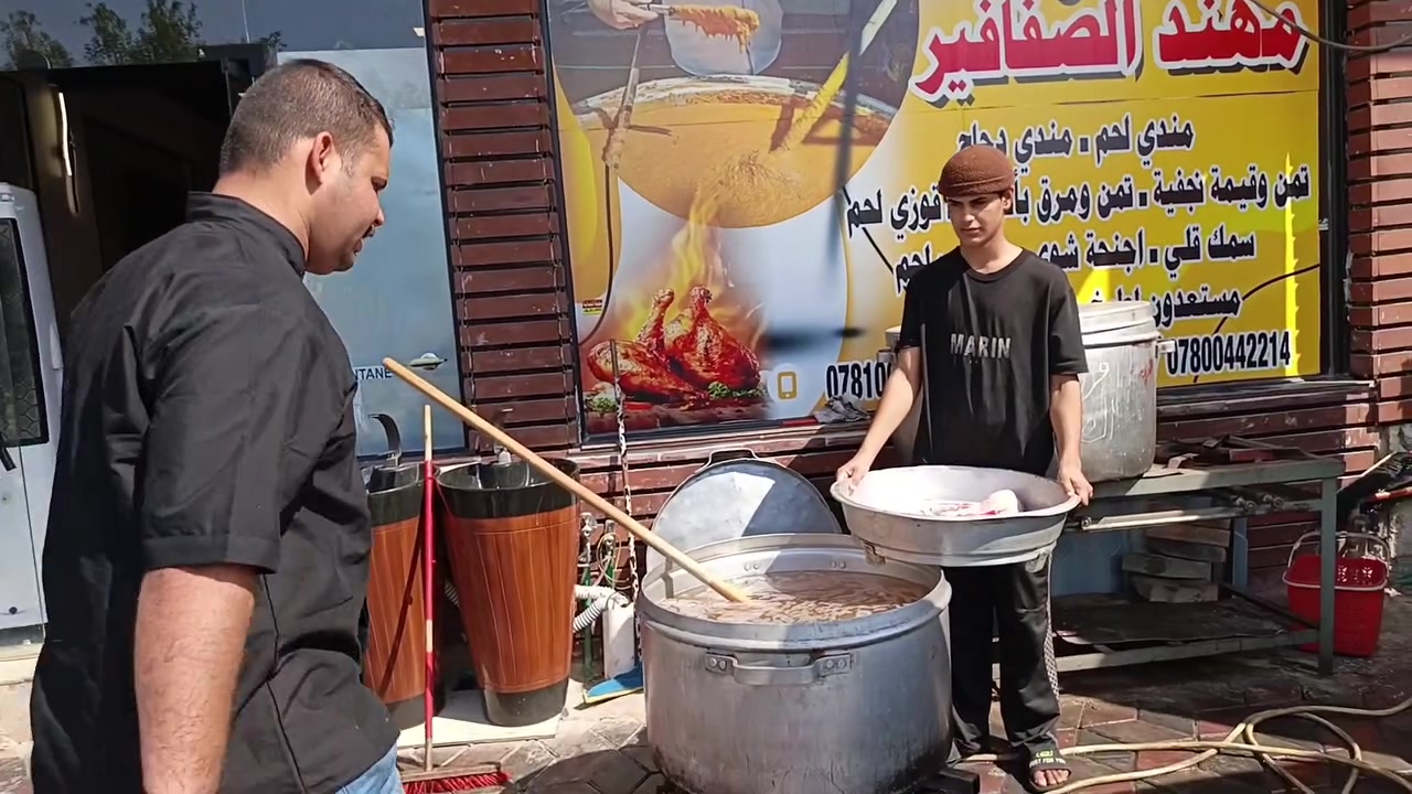 قيمة الحاج مهند الصفافير الشهيرة 
بلجديد بلجديد بلجديد بلجديد بلجديد بلجديد بلجديد بلجديد 
نفتتح مطعم ومطبخ الحاج  مهند الصفافير ببركة الصلات محمد وآل محمد نتضركم انتورونا فيم مقعنا الجديد خلف المجمع الطتلقاني ركن شارع ٦٠ صباحن ومساء كل شي يخص الطبخ 
يتوفر لنا بحلتهو الجديدة 
تمن وقيمة
تمن ومرق بأنواع مختلفة
طبخ جميع المناسبات 
اجنحة شوي 
تكة دجاج 
دجاج امسحب 
جميع المروقات 
ارقام التوصيل 
***********
***********
@إشارة الجميع
