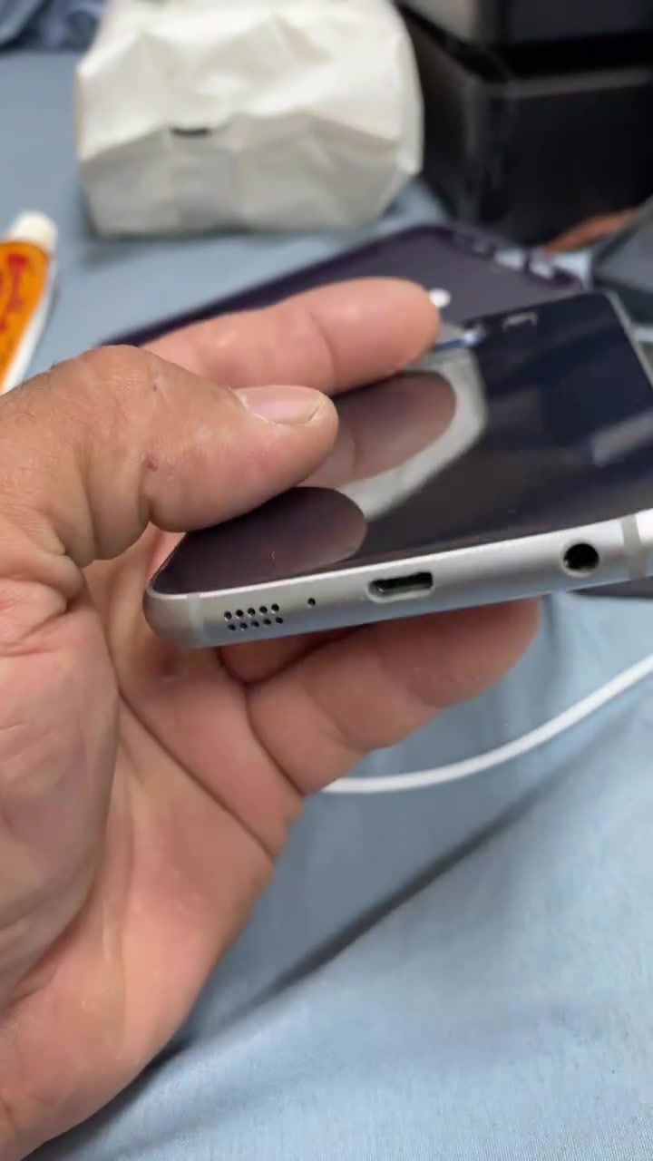 Galaxy S6 سفر
***********
واتساب
