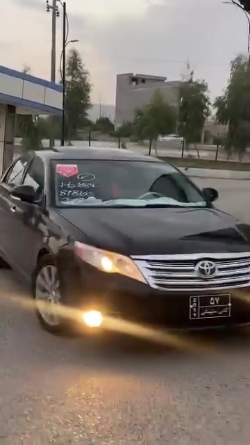 ئه ڤه لون 2011 براوه
ناو كريمى 
به سمه و په رده نيه
كوشن جلدو هيتر 
كوشن نه دراوه 
مه كينه و گير به شه رته 
نه كراوه ته وه ديجيتالي نيه 
يه ك دينار مه سره في نيه 
سپيرى دانه به زيوه 
مه نه فيستي له گه له 
لايت زينون 
ته قه و ره قه به شه رت 
سه قف و كه ڤه ر به شه رت 
نرخ 78 
ده ربه نيخان
***********
