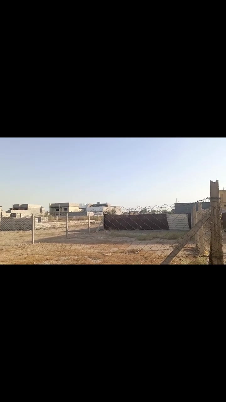 قطعه ارض للبيع زراعي تحويل مباشر مساحه 200 متر الموقع حي الازهار خدمات ماء وكهرباء قرب محلات الاستفسار على الرقم***********
