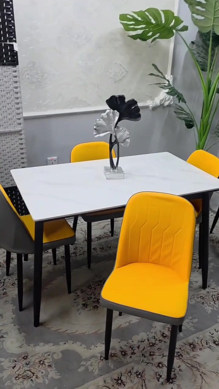 🍽️ ميز طعام بسطح مرمر وكراسي جلد – تصميم راقٍ وأنيق ✨

إذا تريد سفرة تجمع بين الفخامة والعملية،



📏 القياسات:
▪️ الطول: ١٢٠ سم
▪️ العرض: ٧٠ سم

💰🔥 السعر: ع خاص🔥💰
ب

🚚 التوصيل مجاني
✔️ داخل بغداد
✔️ جميع محافظات مجاني 

# شركه 2G#بغداديات #كاونترات خشب #خشب #محافظات #mdf #مناسب #راقي #كربلاء #نجف #بصره #ناصريه