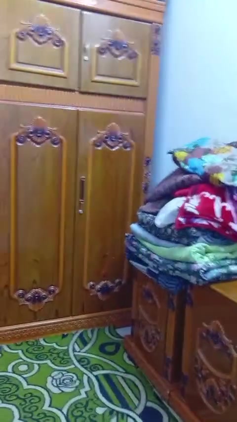غرفة نوم • نظيفه • مستعجل