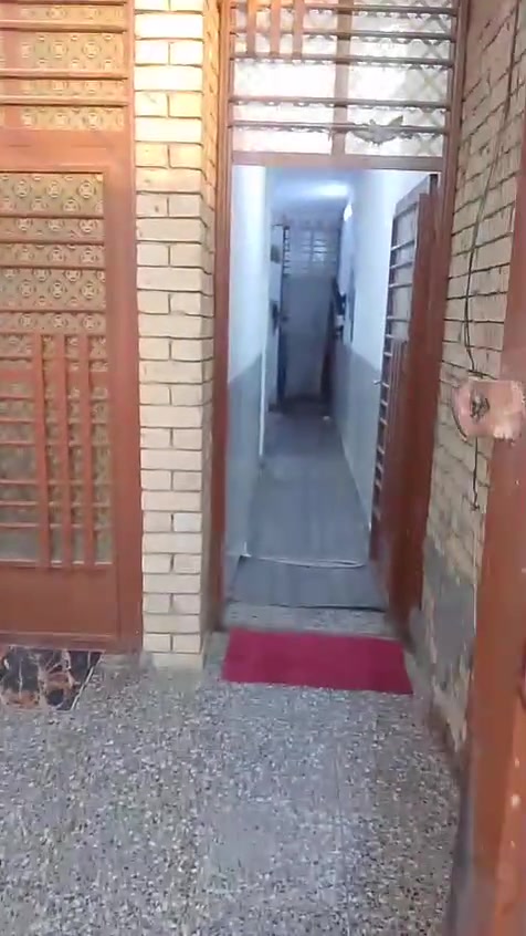 بيت لبيع مساحة ١٠٠م الرئاسه شارع افران الزيتون بنهاية بلزراعي لتواصل اتصل على الرقم التالي ***********
