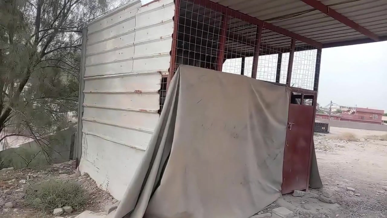 سقيفة مع غرفة • حديد للبيع • سدت جبور