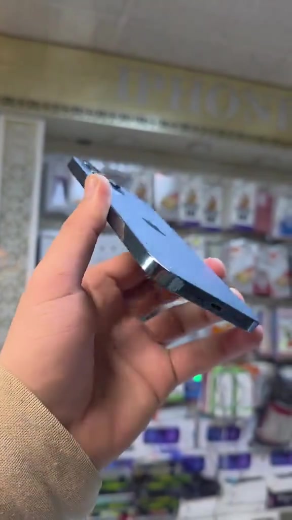 للبيع
ايفون 12 برو ماكس شرق اوسط ذاكرة 256G بطارية 78🔋 الجهاز مكفول زلغ مابي شرط الفحص مكاني ذي قار ***********
