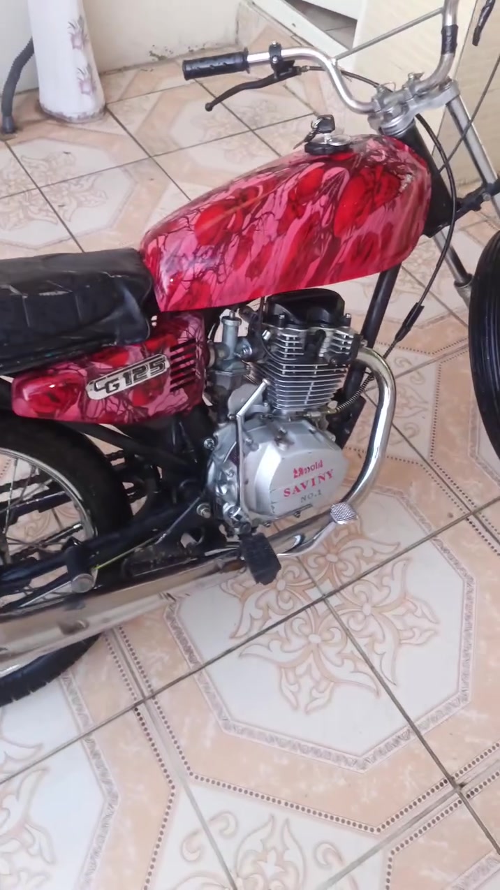 السلام عليكم 
سافين موديل 22 150cc
ظفيره جديده للبيع تواصل
***********
