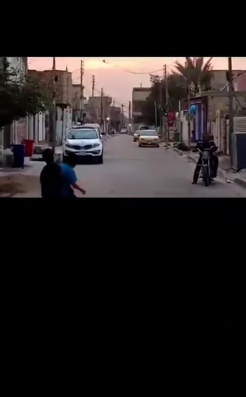 السلام عليكم بيت للبيع مساحه 96متر قرب جامع النور رقم الهاتف ***********
