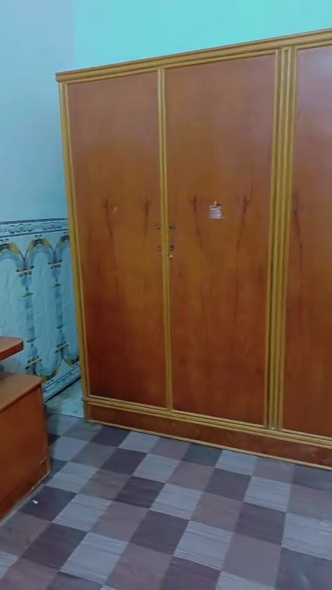 غراض للبيع كلمن وسعره وشراي يتصل ***********

