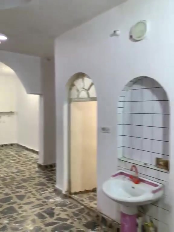 الجغيفي أولى • ٣ غرف • حديقة وكراج
