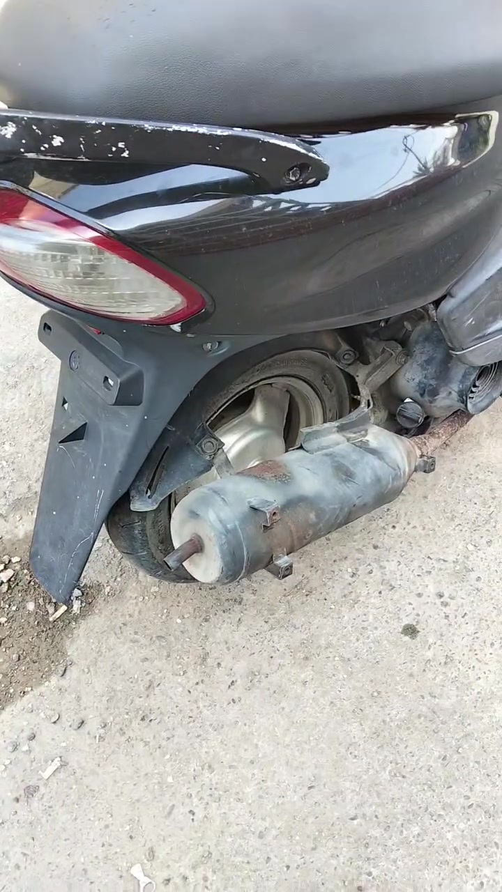ماكس 120 قجمه للبيع محرك مفتوح وكفرات تجاري.  دراجه جاهزه شغاله كهربائيات شغاله   السعر 400 الف بغداد شارع الربيع  للاستفسار واتساب ***********
