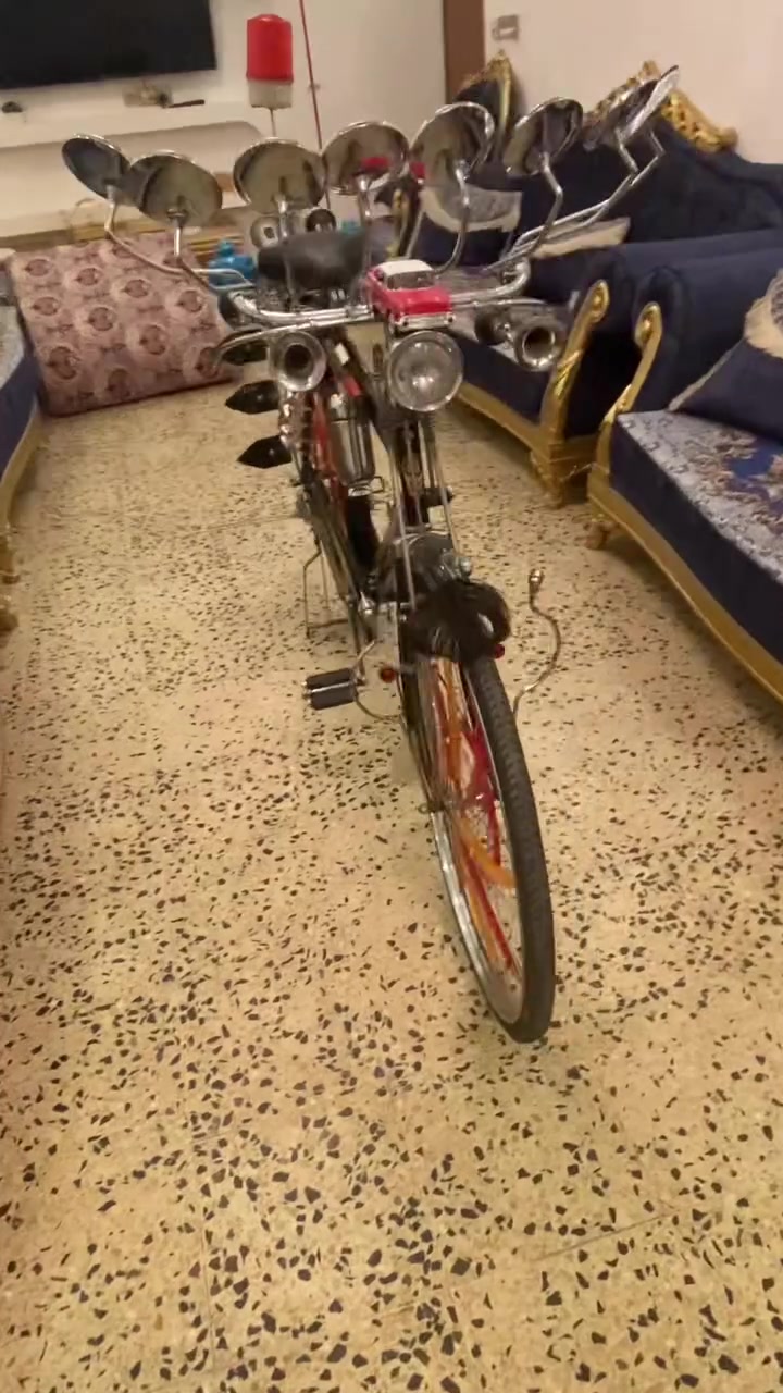 وين الأصايل با￼يسكل هيرو 🫡/ ￼ حجم28￼ ￼ موديل 81 ✌️￼ بلادي أصلي 🥰 
￼ للبيع مع الأغراض أغراض أصلية كل شيء أصلي 
***********
