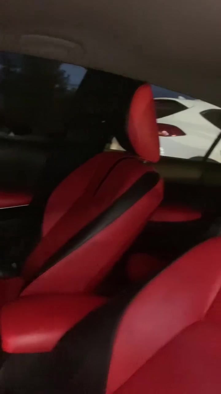 سلام عليكم
بيع مستعجل 

كورلا هايبرد موديل ٢٥ كفاله عامه عامه 

ماشيه ٥٠

سياره فول عدا الفتحه 

سياره افولهه بس محسن ع ايدي 

داخل احمر شكل الخليجي 

رقم بغداد بسمي 

سعر مال بيع ١٥٣$

مكاني بغداد الراشديه 

موجود خاص

واتساب فقط ***********
