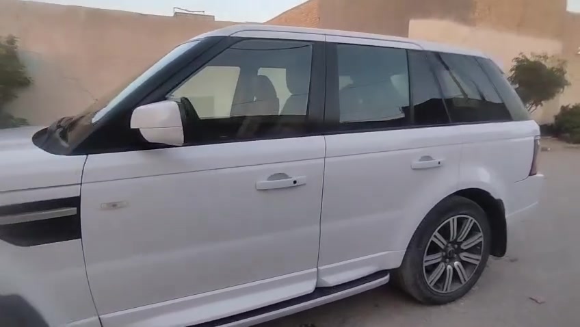 سلام عليكم مراوس ب رام
رانج روفر ٢٠١٢ مكينة عادي بدون سوبر سبوت خليجي
*********** واتساب
