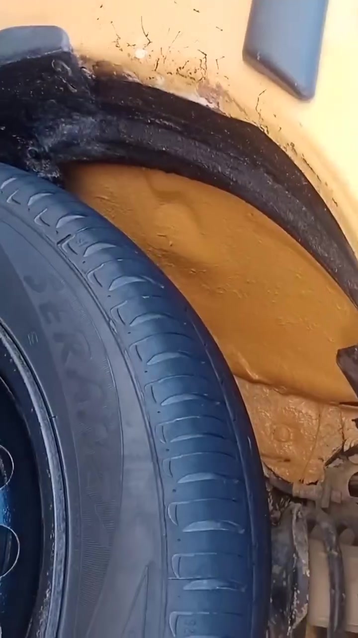 سايبا موديل 2017رقم بصره مالكه بل بصره عليه هيه وغرامات ٨٠٠ عدنه وكاله بيه  السياره بيه خياسات ملكطات مكحلات لا ضربه ولا تبديل المكينه تبخر تبريد شغال ثلج حداديه زينه زوج تايرات توني شادهن ابيع كوم حديد ماعليه لا بغرامات ولا هيه هاذه الموجود بس ادليك براعيه وطيك رقمه ابيع هاذه الموجود قفل ٢١   مايعجبك اعبر المنشور سيارات ضاله  سنويه ل٢٧ شراي اتصل وتدلل رقم بي واتساب ***********
