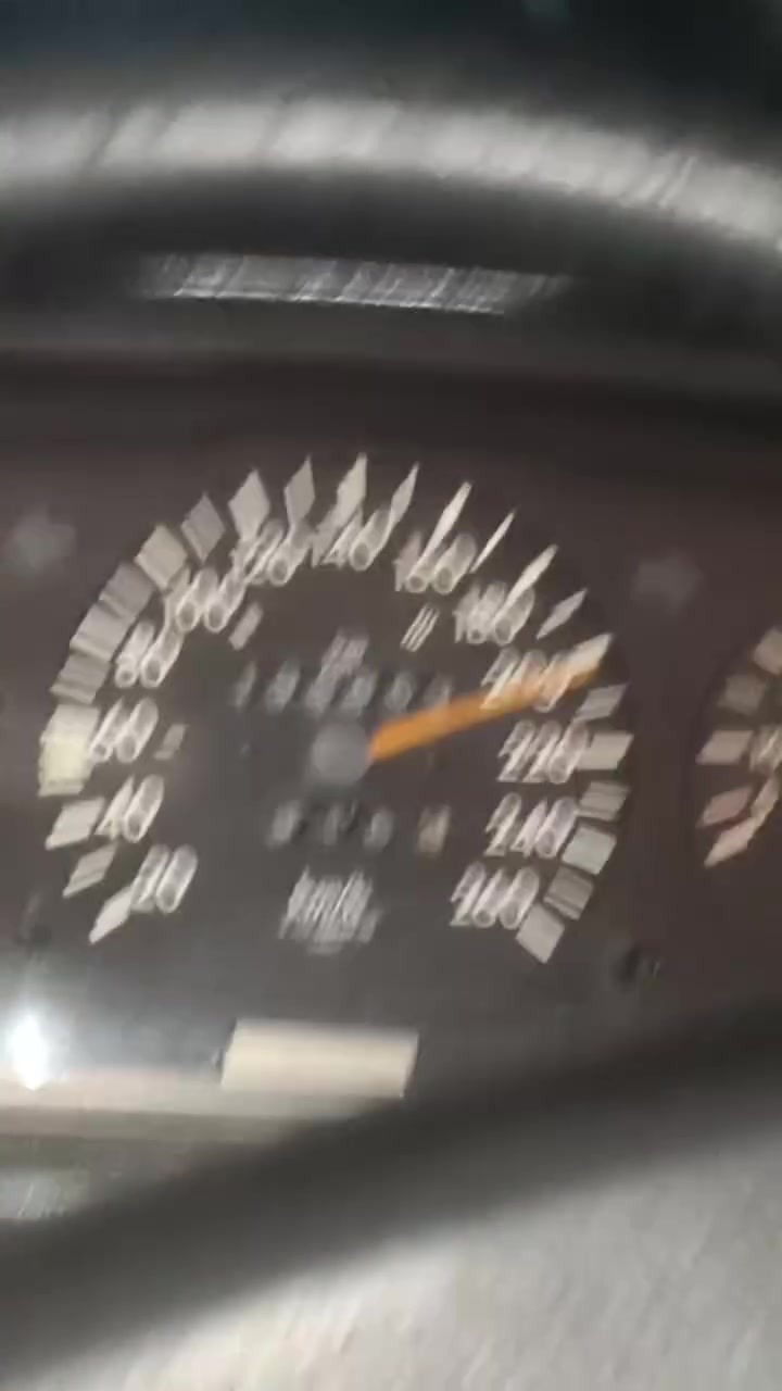 بيع مستعجل حجم 320 بلاد
السلام عليكم للبيع مارسدس موديل 1992بيبي شبح مكينه وكير بلادي حجم 320 قواعد دبل وحدة معمرة فقط تبريد ثلج كشنات وضع شركه مابيهة نقص ترايك ل تركيا السعر 48ففل المكان بغداد التاجي ***********
‏‪***********‬‏
