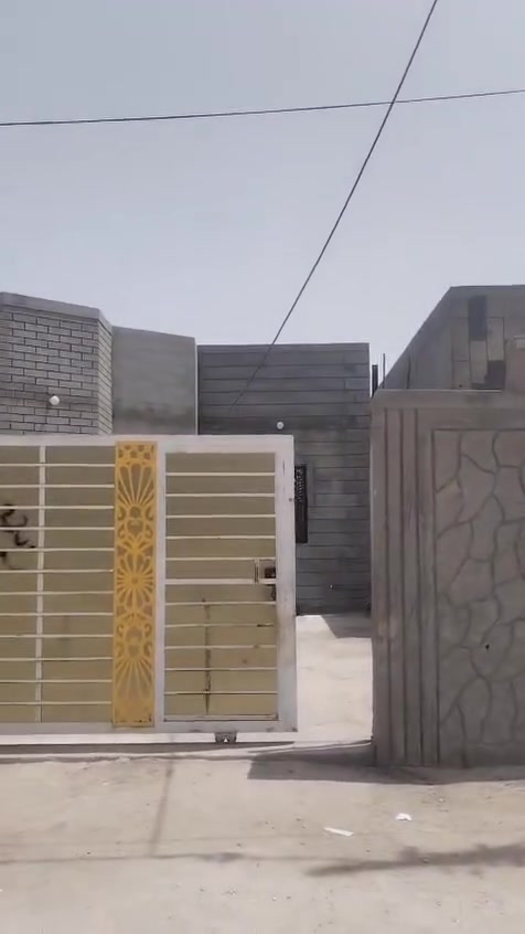 السلام عليكم بيت البيع مساحه 330 البصره النشوه متوفر كافة الخدمات ***********
عدي عباس
