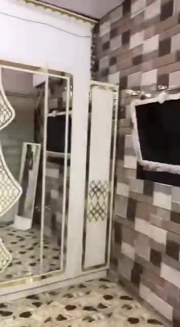 غرفه تركيا 7 قطع جديده استخدام شهر مستعجله ع بيعتها بسبب مساحه الغرفه  ب 300 وبيها مجال ***********
