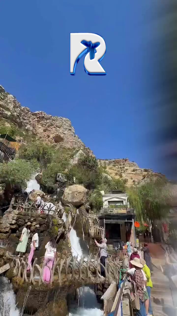 🏔️✨ رافينا للسفر والسياحة | أربيل وعقرة ✨🏔️

📅 الانطلاق: الأربعاء 23/9 فجر الثلاثاء 🌙🚌

استعدّوا لـ 4 أيام / 3 ليالي من المتعة والطبيعة والراحة بين أجمل مناطق كردستان 🌿

📍 أربيل + عقرة
🏨 الإقامة في منتجع روز – شقلاوة 🌹
💰 سعر النفر: 80,000 دينار فقط

🚌 ذهاب وعودة + إقامة +فطور صباحي داخل المنتجع + جميع تنقلات ضمن البرنامج
✨ أجواء جميلة، طبيعة خلابة، وذكريات حلوة ويا رافينا

🔥 80 ألف فقط… والفرصة ما تتكرر!
📩 للحجز والاستفسار مراسلة صفحة رافينا للسفر والسياحة

رافينا… نسوي رحلتك ذكرى ❤️
