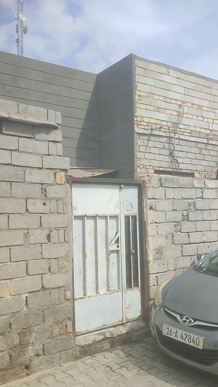 بيت للبيع • الديوانية • جديد