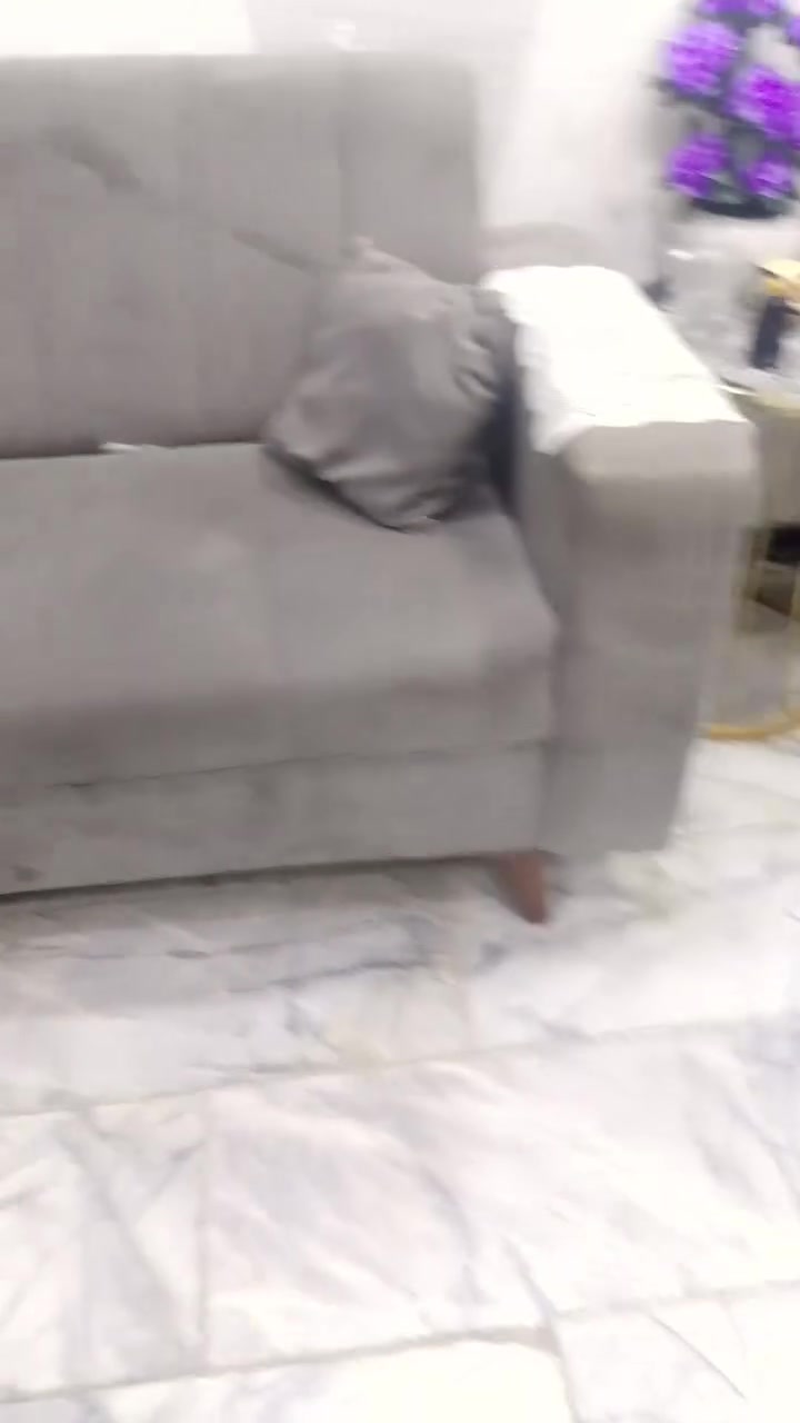 لبيع زعفرانيه***********
