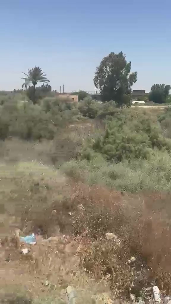دونم  للبيع في الحولي
ركن شارع 40
وجه 127م
طابو زراعي سند25
سند مستقل 
***********
***********
